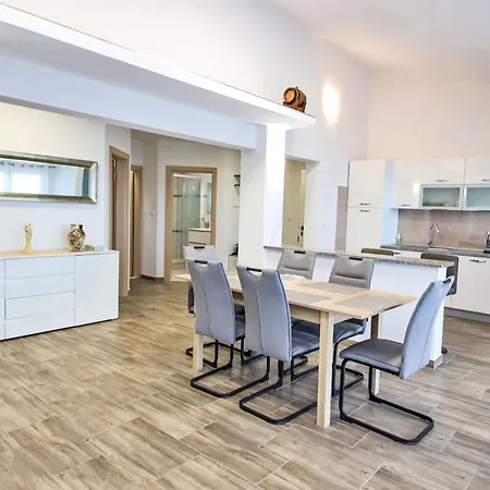 Apartment Apartman 2 By Interhome