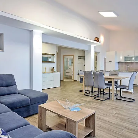 Apartman 2 By Interhome Apartment
