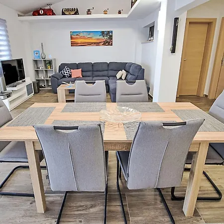 Apartman 2 By Interhome Apartment