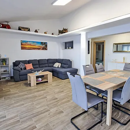 Apartman 2 By Interhome *